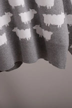 CAMILLA | LOOSE KNIT SWEATER WITH ANIMAL PRINT
