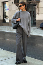 ISLA | OVERSIZED SWEATER WITH ROUND NECKLINE