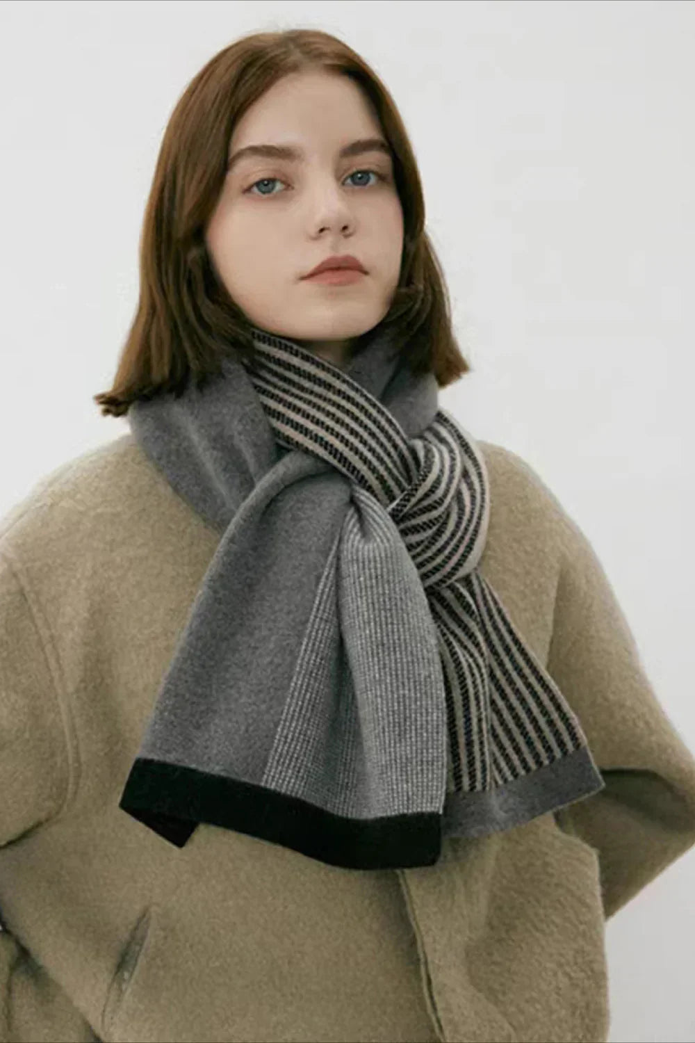 Elegant striped wool scarf