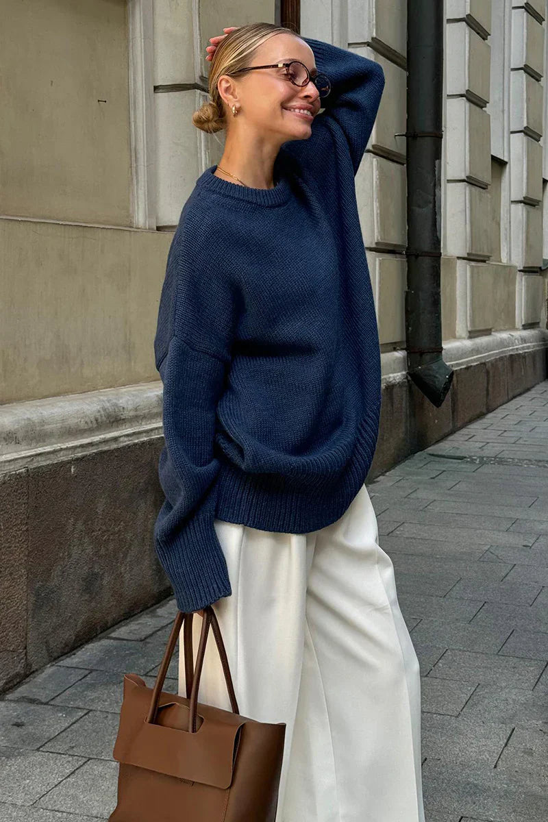 ISLA | OVERSIZED SWEATER WITH ROUND NECKLINE