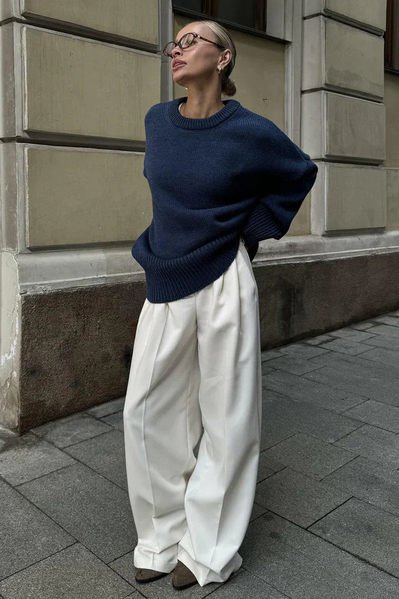 ISLA | OVERSIZED SWEATER WITH ROUND NECKLINE