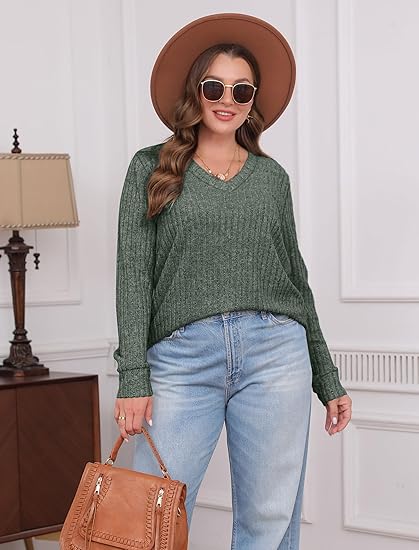 Women’s V-neck long-sleeve sweater