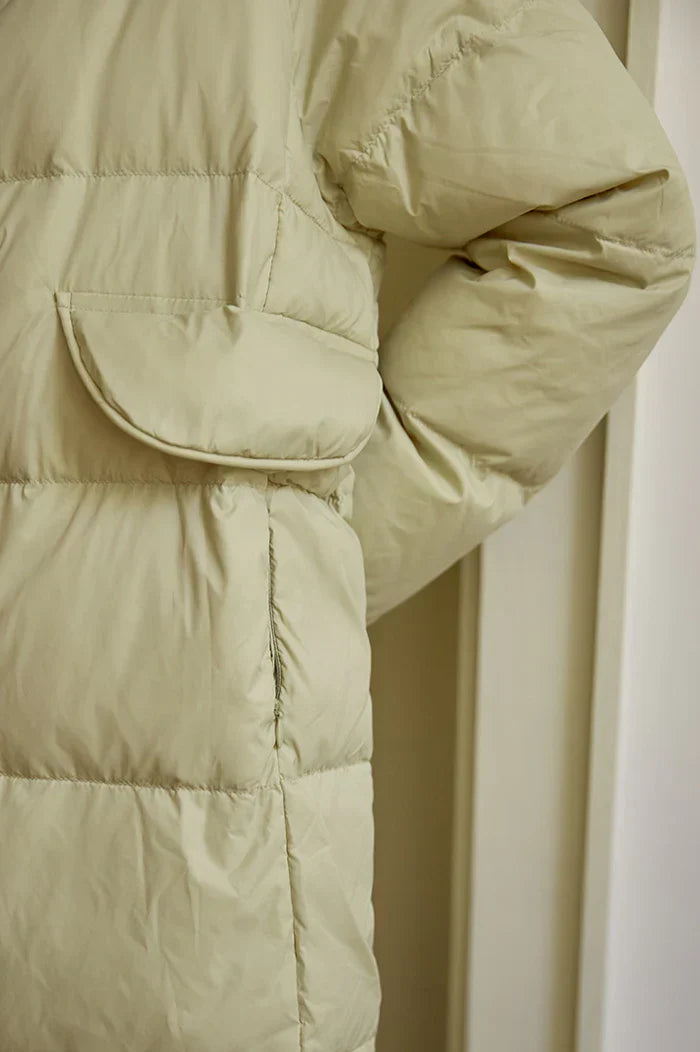 EVELINE | WINTER DOWN JACKET WITH A HIGH TURTLENECK