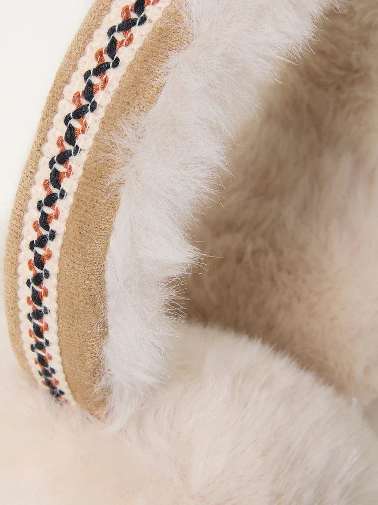 Cat-themed faux fur earmuffs and gloves set – Angels By Accessorize