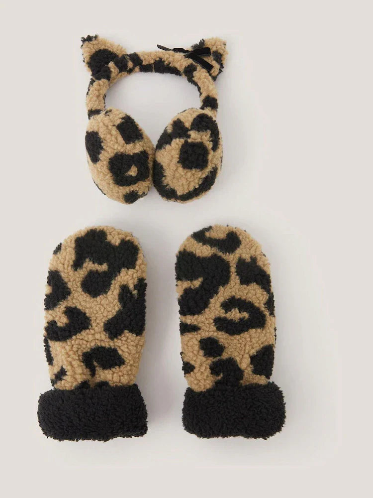 Set of earmuffs and mittens in a leopard print Monsoon Borg