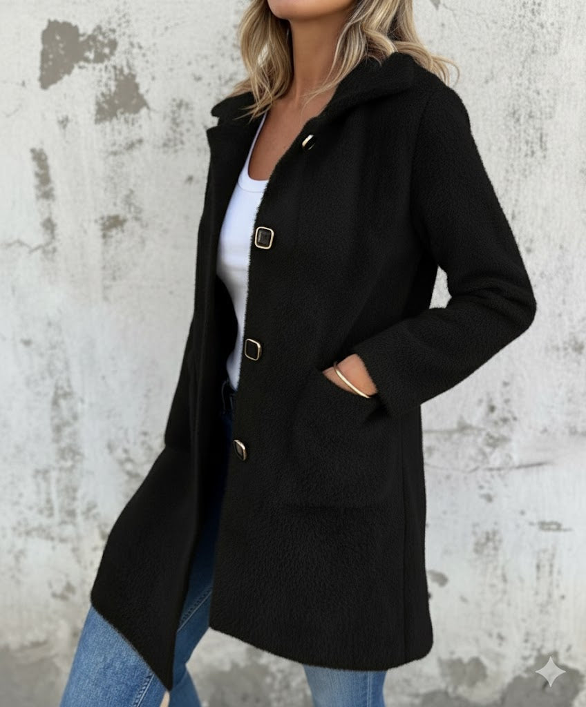 NOVA | WOOL COAT WITH AN ELEGANT CUT AND WIDE COLLAR