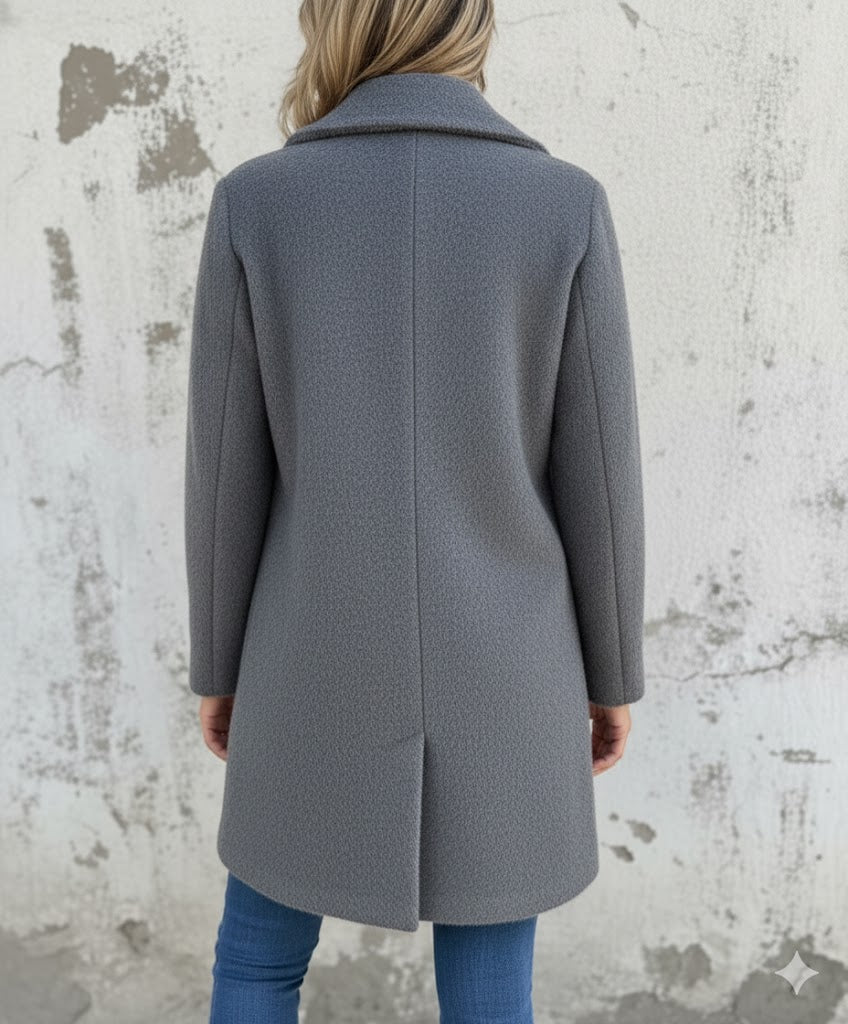 NOVA | WOOL COAT WITH AN ELEGANT CUT AND WIDE COLLAR