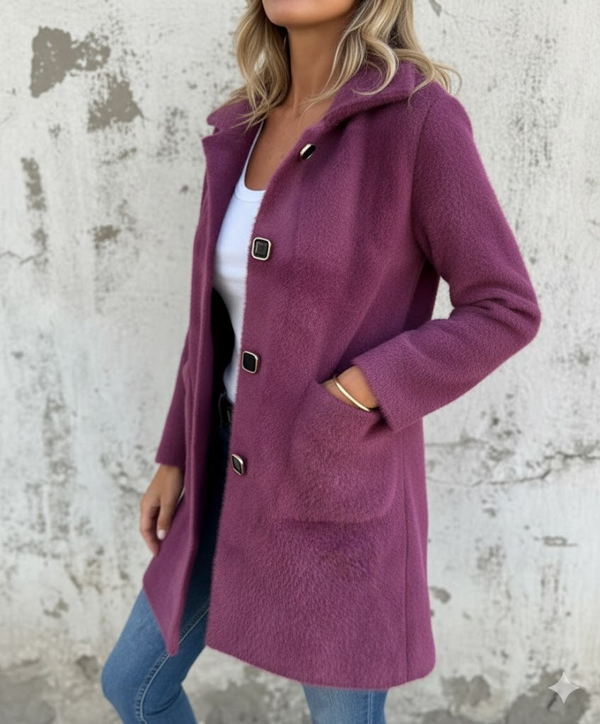 NOVA | WOOL COAT WITH AN ELEGANT CUT AND WIDE COLLAR