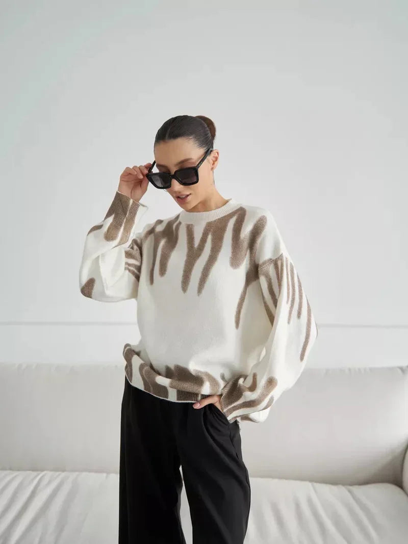 NOELLE | KNITTED SWEATER WITH ABSTRACT PRINT