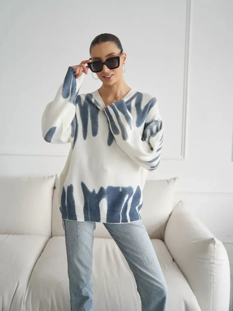 NOELLE | KNITTED SWEATER WITH ABSTRACT PRINT