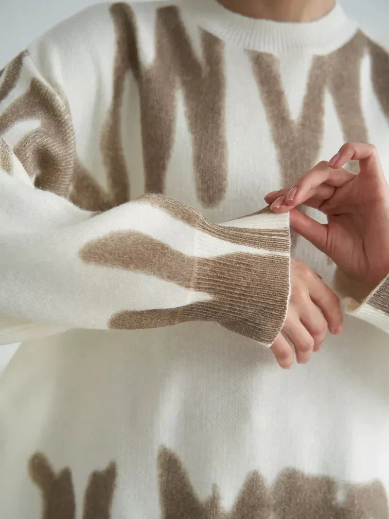 NOELLE | KNITTED SWEATER WITH ABSTRACT PRINT