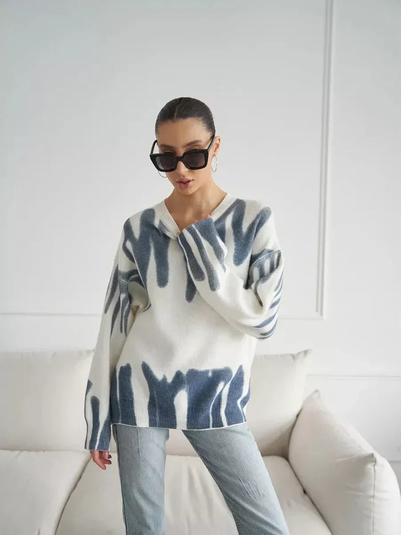 NOELLE | KNITTED SWEATER WITH ABSTRACT PRINT