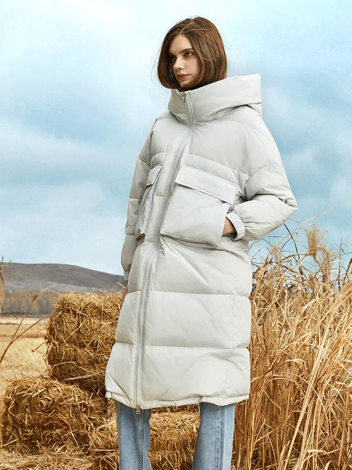 ISADORA | LONG DOWN COAT WITH A SPACIOUS HOOD