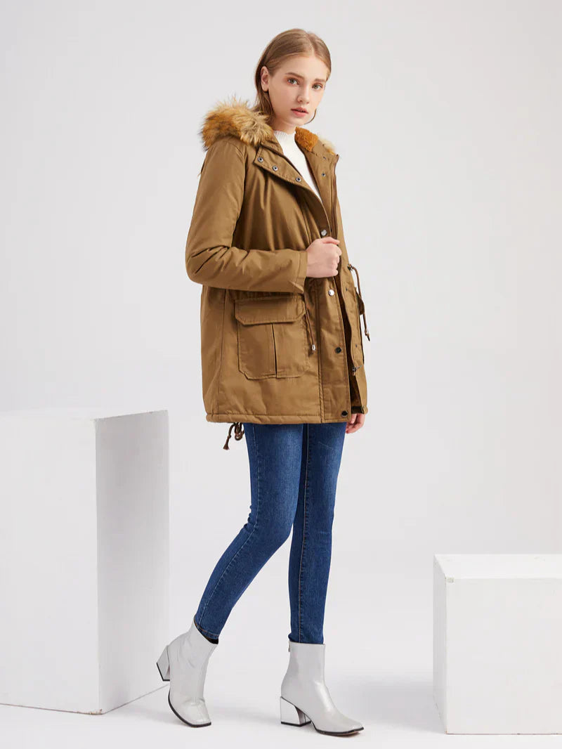 LIORA | FLUFFY JACKET WITH FAUX FUR HOOD