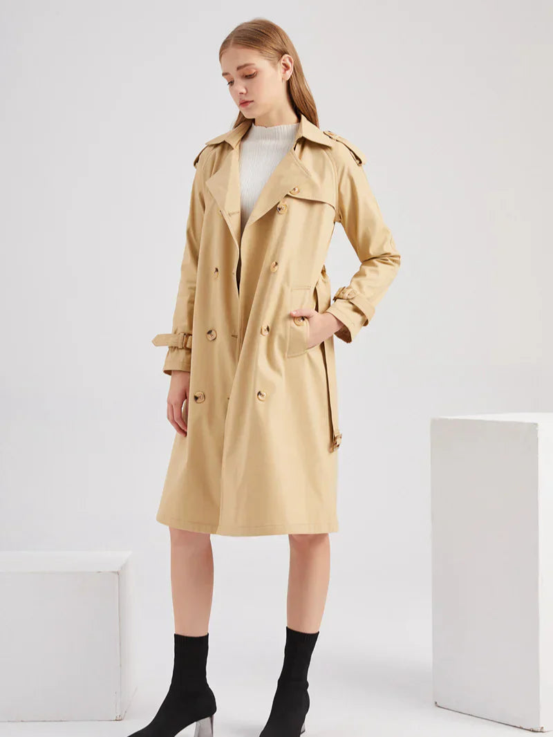 Classic relaxed trench coat with a waist tie