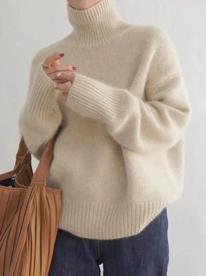 SOLENE LUXE | THICK HIGH-COLLAR SWEATER IN KOREAN STYLE