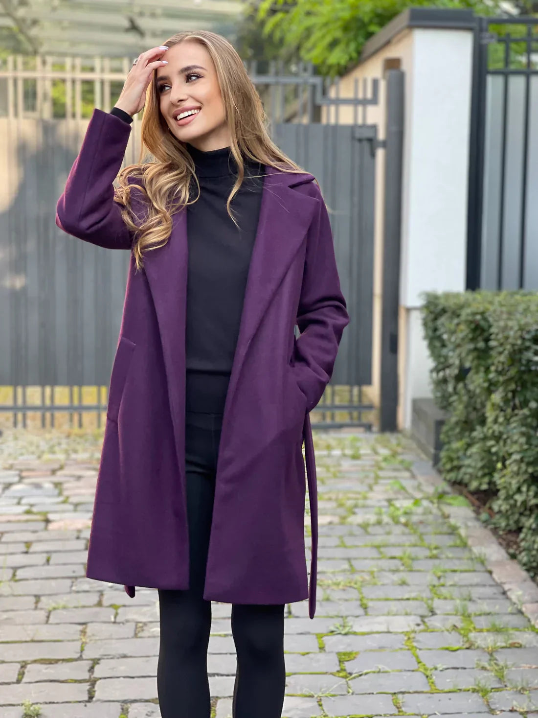 EMMA | LONG OVERSIZED WOOL-BLEND COAT WITH BELT AND LINING