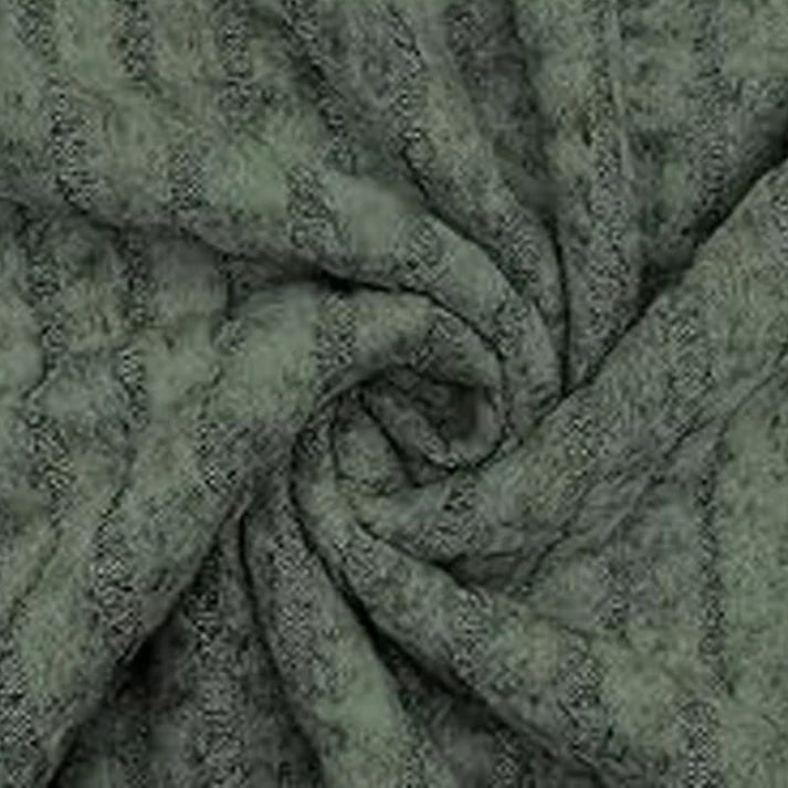 Women’s V-neck long-sleeve sweater