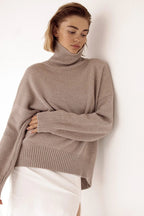 CELESTE | LOOSE OVERSIZED TURTLENECK SWEATER